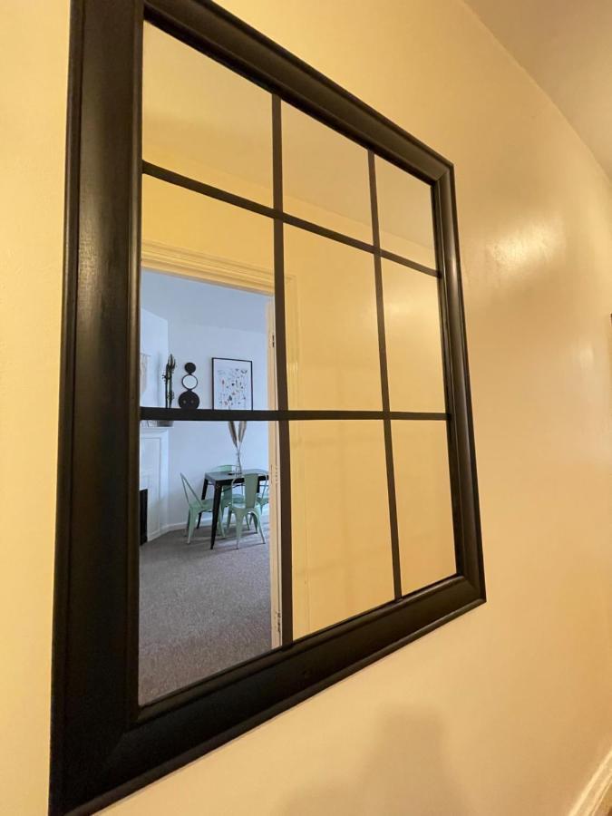 Central Located Two Bedroom Suite ブリストル エクステリア 写真