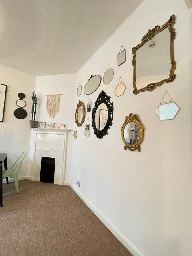 Central Located Two Bedroom Suite ブリストル エクステリア 写真